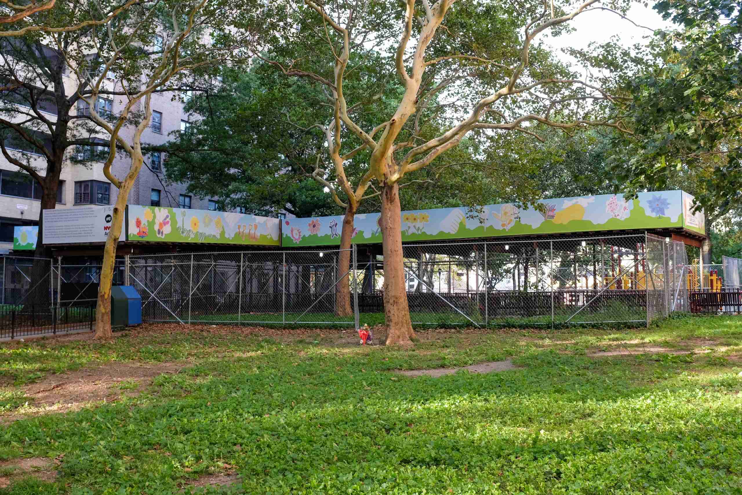 Bridging the Divide: Bushwick Houses, Brooklyn, 2023