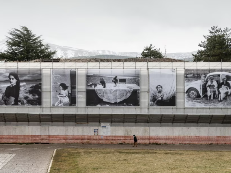 An open-air show where you can admire Letizia Battaglia’s photos in large format, Domus